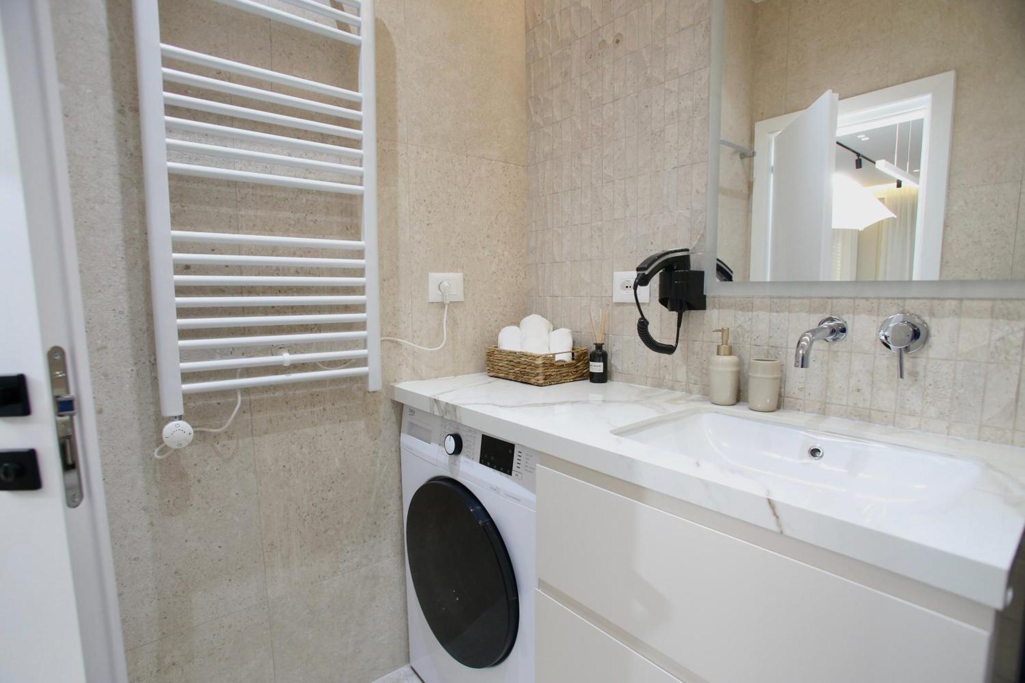 Luxurious Dreamy Seaview Apartment Durrës 外观 照片