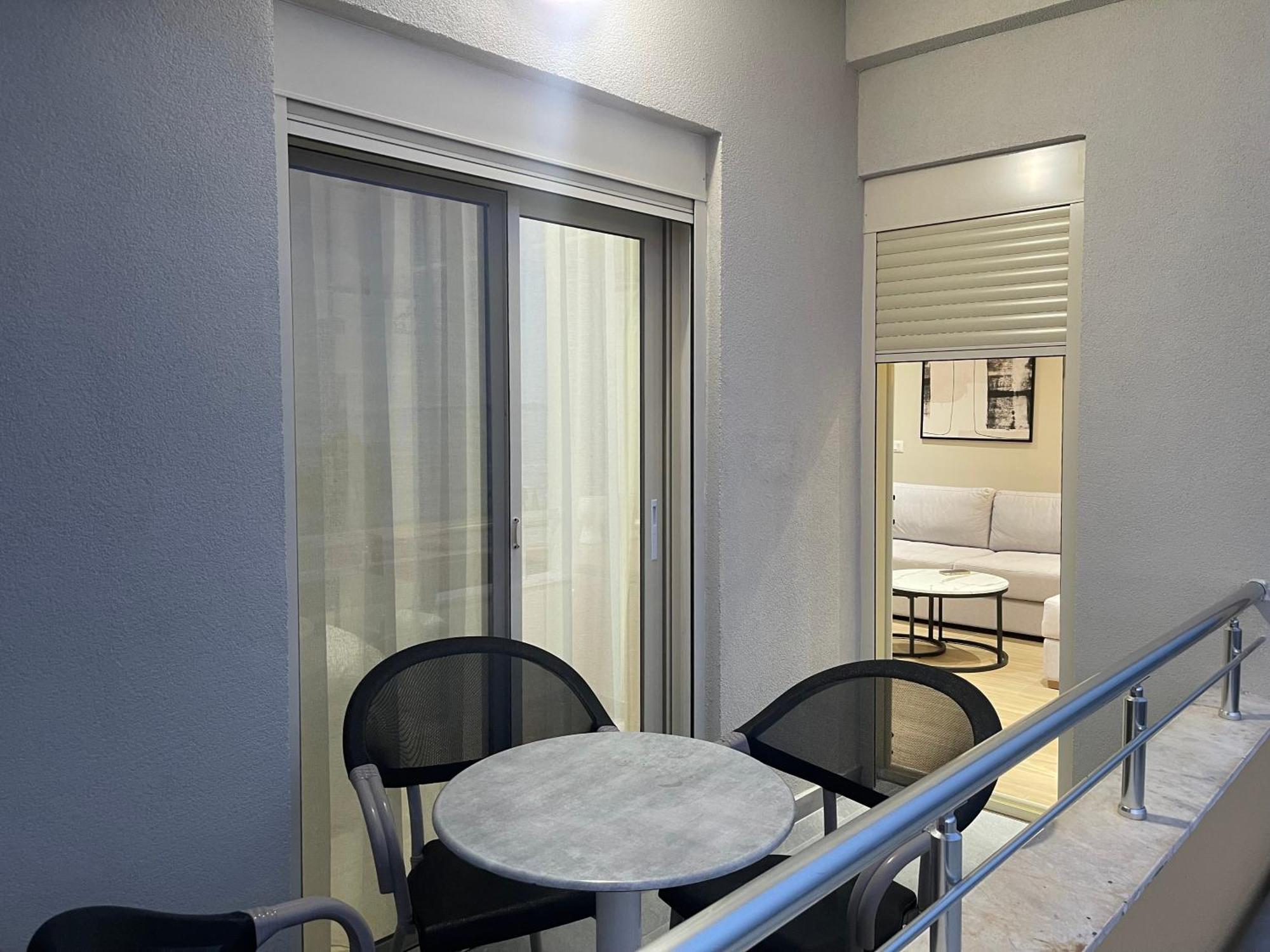 Luxurious Dreamy Seaview Apartment Durrës 外观 照片